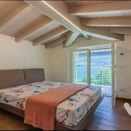 Camelia View Apartman Onno