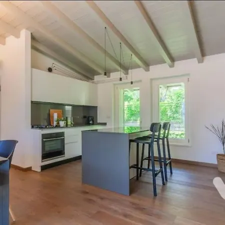 Camelia View Apartman Onno